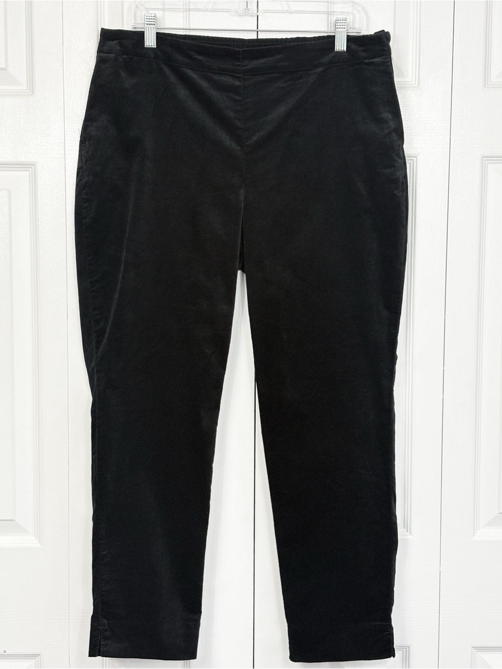 NWT J. Jill Soft Black Velvet Mid-Rise Side Zip Slim Taper Ankle Pants 14